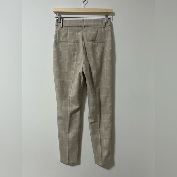 H&M Beige Plaid Trousers Straight Slim Leg Pants 28 inch inseam officewear - Picture 2 of 10